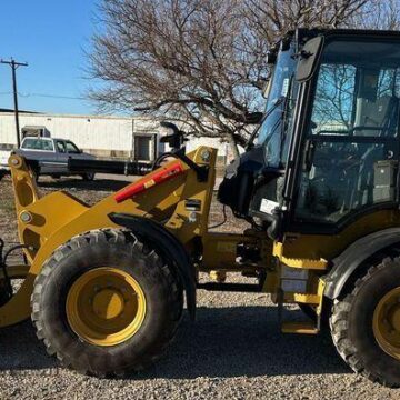 2023 Caterpillar 908 wheel loader