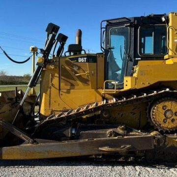 2011 Caterpillar D6T XL dozer