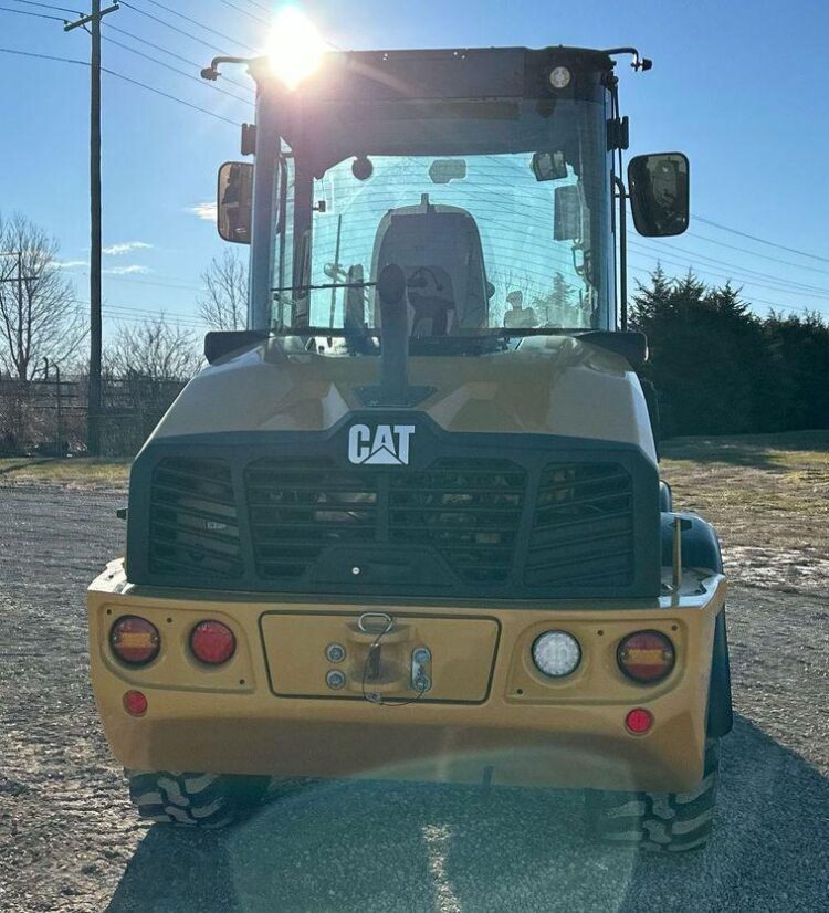 2023 Caterpillar 908 wheel loader - Image 12