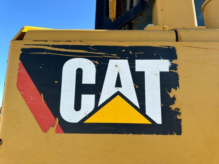 2011 Caterpillar D6T XL dozer - Image 19