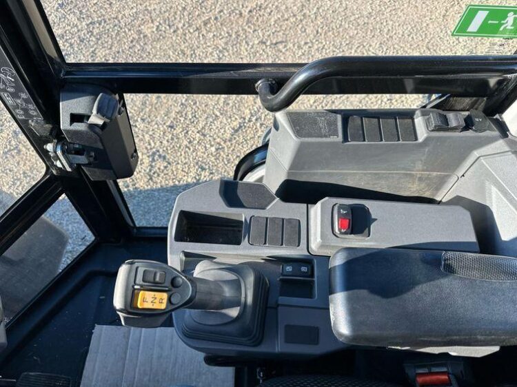 2023 Caterpillar 908 wheel loader - Image 21