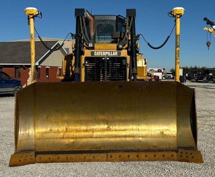 2011 Caterpillar D6T XL dozer - Image 5