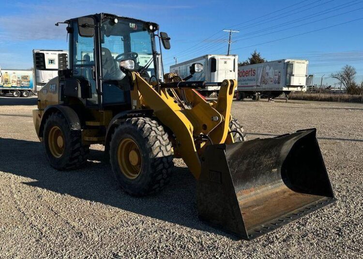 2023 Caterpillar 908 wheel loader - Image 6