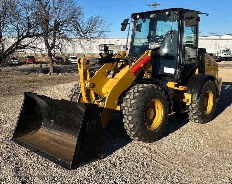 2023 Caterpillar 908 wheel loader - Image 7