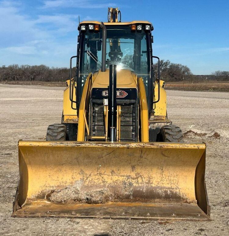 2021 Caterpillar 420ST HRC backhoe - Image 9