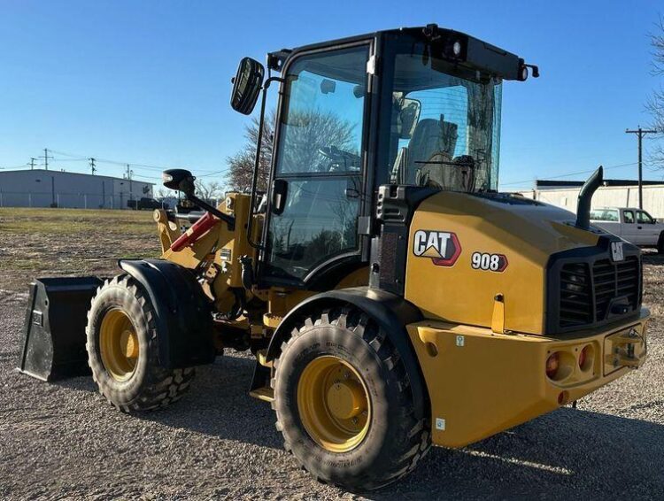 2023 Caterpillar 908 wheel loader - Image 9